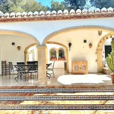 Exceptional In Tosalet Pool For 10 Guests Villa *